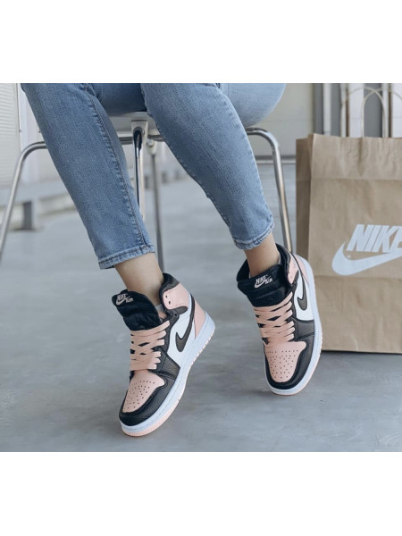 Nike Air Jordan 1