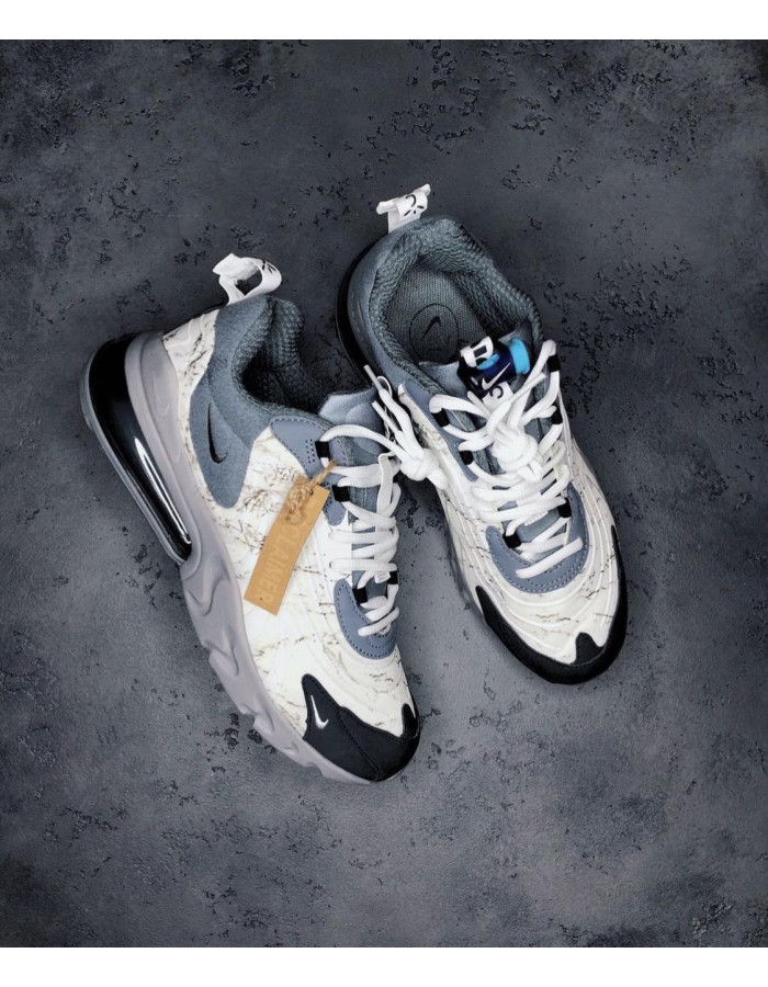 Женские кроссовки Nike Air Max 270
