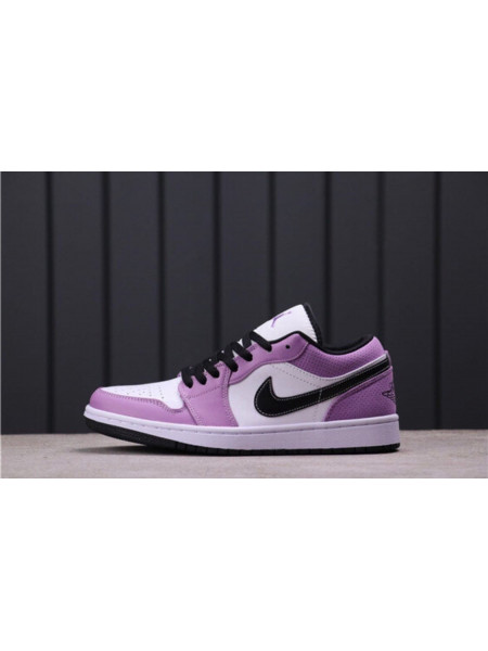 Nike Air Jordan 1 Retro Low