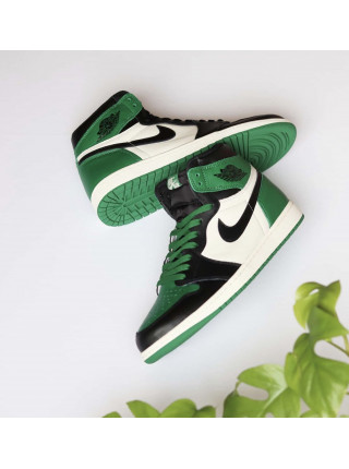 NIKE AIR JORDAN 1