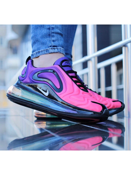 Nike Air Max 720