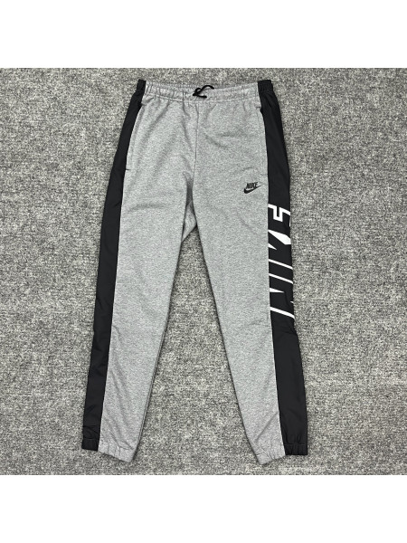 Спортивные брюки Nike