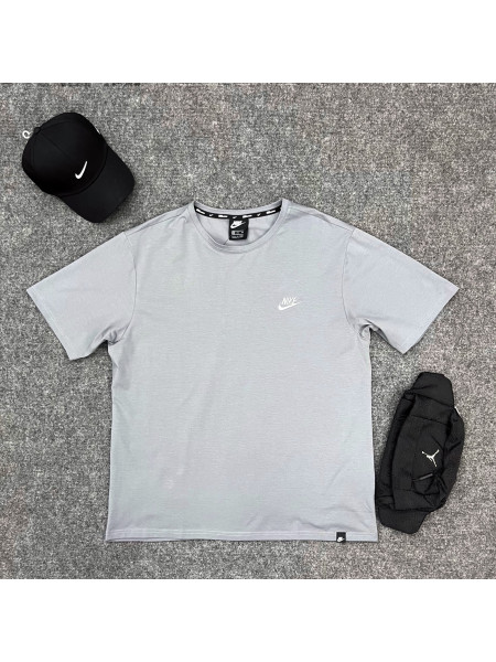 Футболка Nike