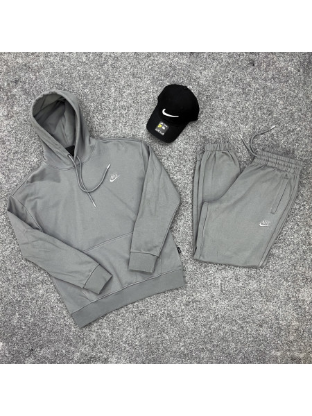 Спортивный костюм Nike