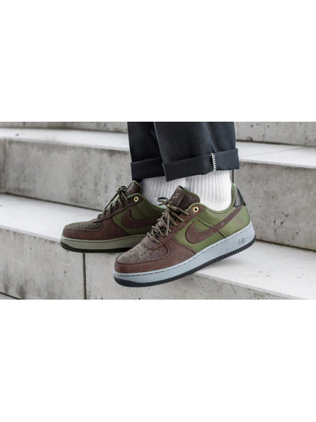 Nike Air Force 1