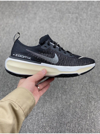 Nike ZoomX Invincible Run 3