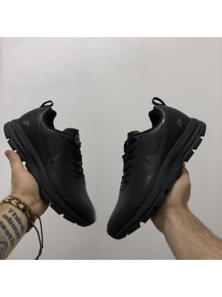 Nike Air Pegasus +26
